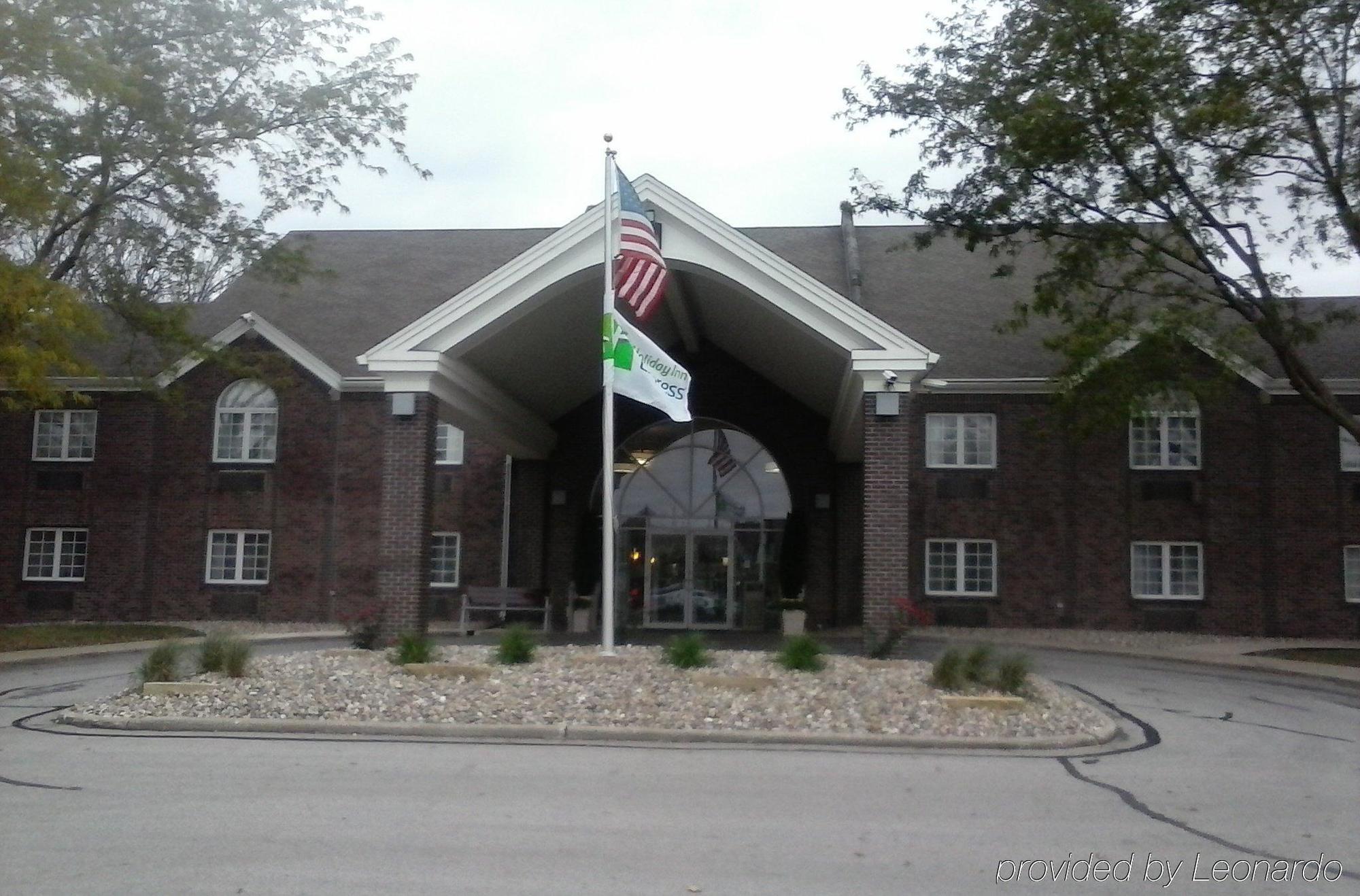 Holiday Inn Express Des Moines-At Drake University, An Ihg Hotel المظهر الخارجي الصورة